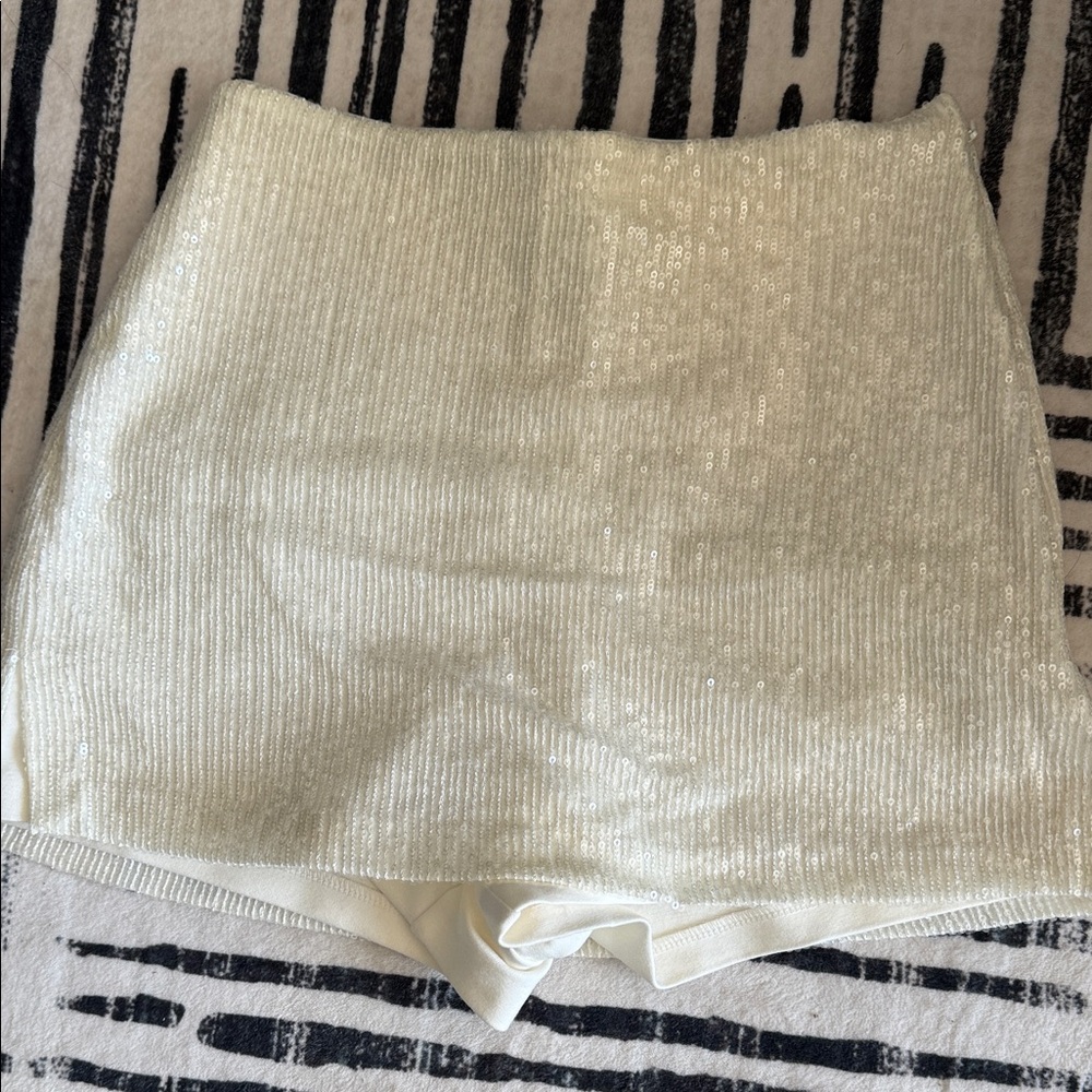 High waisted sequin mini skort - white!